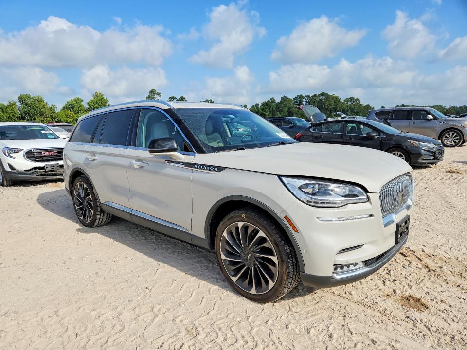 63873256 :رقم المزاد ، 5LM5J7XC7MGL13838 vin ، 2021 Lincoln Aviator مزاد بيع
