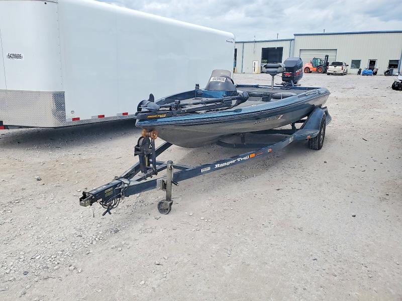 64209036 :رقم المزاد ، RNG4X042A797 vin ، 1997 Ranger Bassboat مزاد بيع