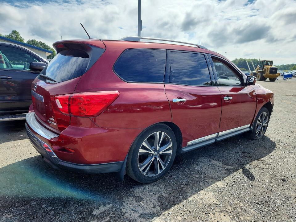 66060776 :رقم المزاد ، 5N1DR2MM6HC628344 vin ، 2017 Nissan Pathfinder مزاد بيع