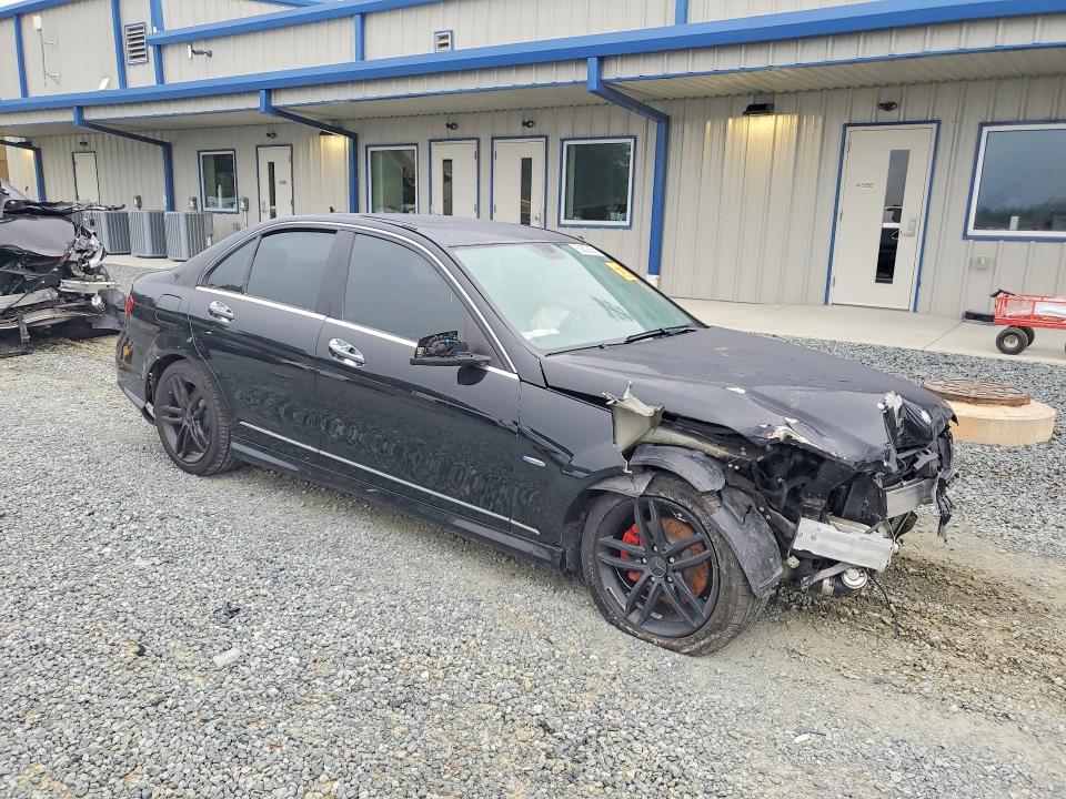 Продаж на аукціоні авто 2012 Mercedes-benz C, vin: WDDGF4HB9CR197931, номер лоту: 62823656