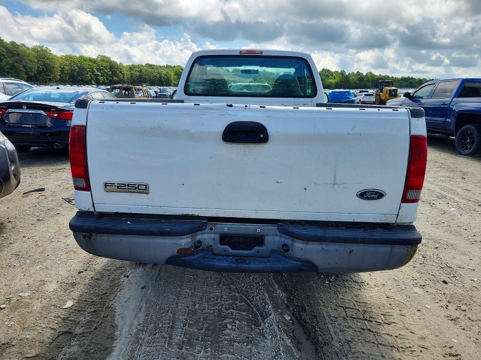 64208976 :رقم المزاد ، 1FTNF20506ED13458 vin ، 2006 Ford F250 مزاد بيع