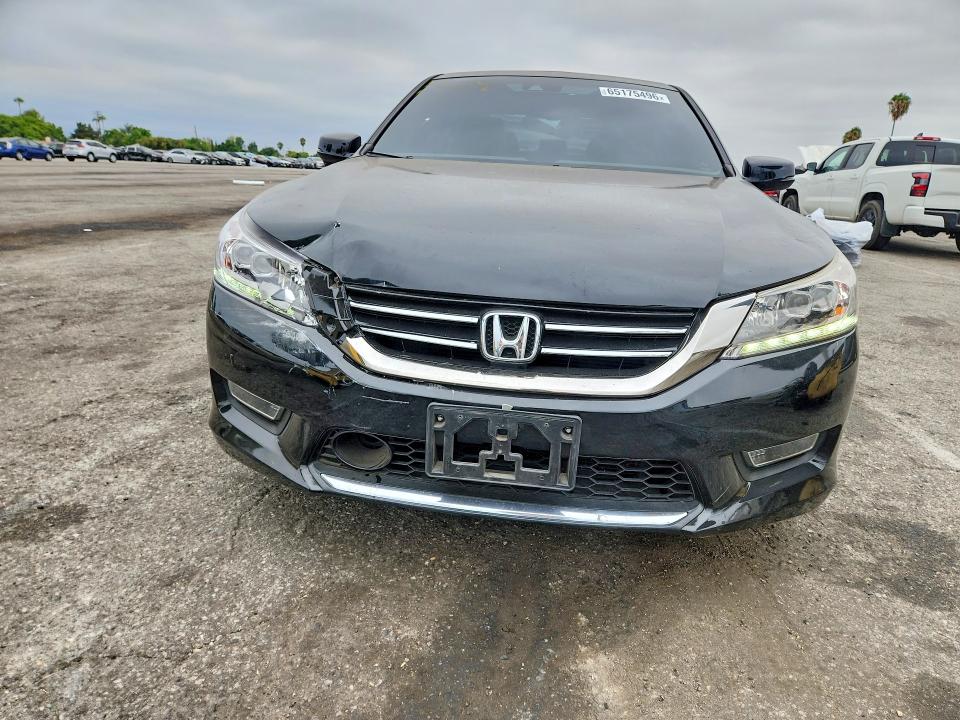 Продажа на аукционе авто 2013 Honda Accord, vin: 1HGCR3F99DA028049, номер лота: 65175496
