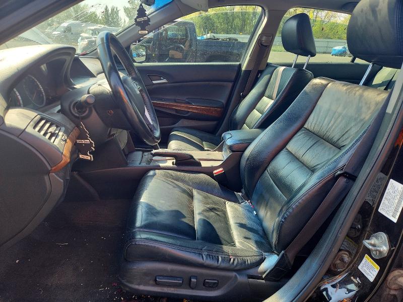 64982426 :رقم المزاد ، 1HGCP3F86BA012224 vin ، 2011 Honda Accord مزاد بيع