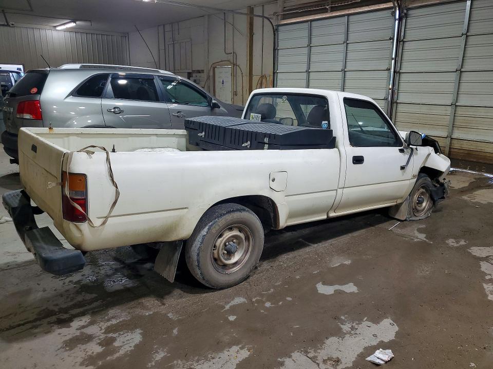 1989 Toyota Pickup მანქანა იყიდება აუქციონზე, vin: JT4VN82N6K0002305, აუქციონის ნომერი: 66073976