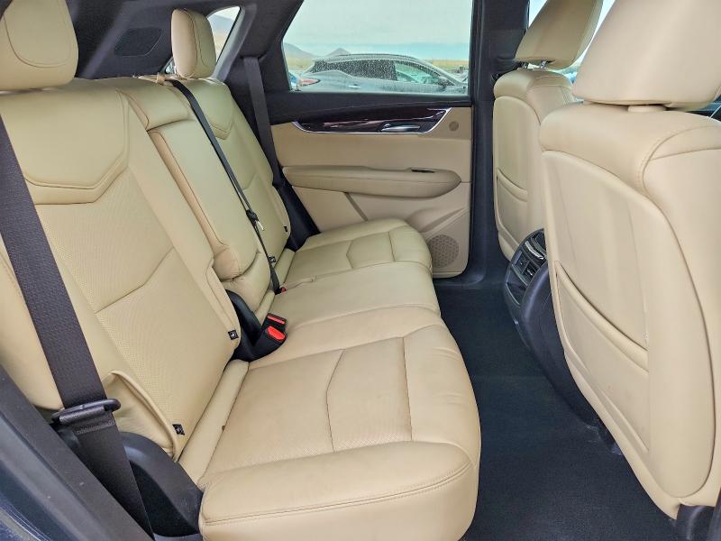 64837996 :رقم المزاد ، 1GYKNDRS1KZ242651 vin ، 2019 Cadillac Xt5 مزاد بيع