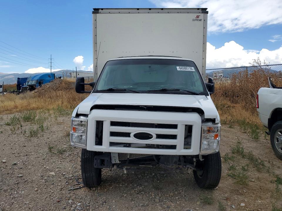 2022 Ford Econoline მანქანა იყიდება აუქციონზე, vin: 1FDXE4FN5NDC03018, აუქციონის ნომერი: 66500116