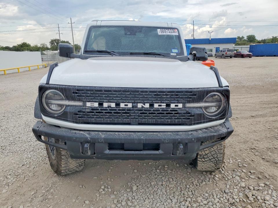 Продажа на аукционе авто 2024 Ford Bronco, vin: 1FMEE2BP5RLB14919, номер лота: 66975336