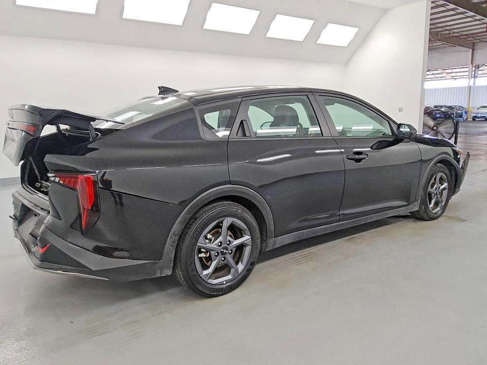 Продажа на аукционе авто 2025 Kia K4, vin: 3KPFT4DE9SE053210, номер лота: 65216536