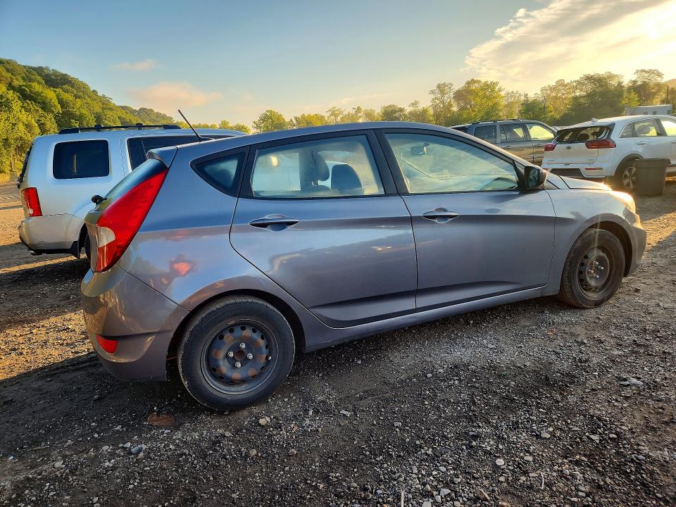Продажа на аукционе авто 2017 Hyundai Accent, vin: KMHCT5AE7HU320069, номер лота: 63370666