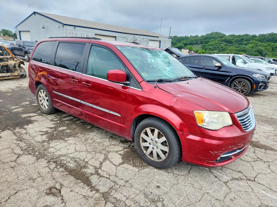 65190286 :رقم المزاد ، 2A4RR8DG9BR617712 vin ، 2011 Chrysler Town & Country مزاد بيع