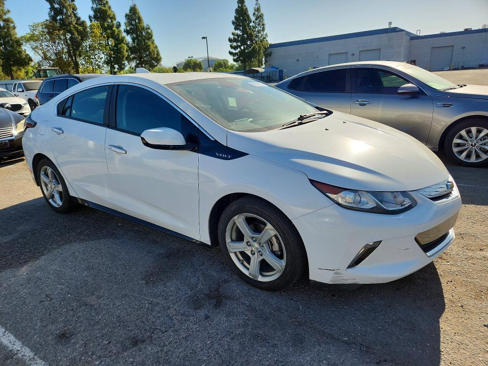 63436526 :رقم المزاد ، 1G1RC6S5XHU203002 vin ، 2017 Chevrolet Volt مزاد بيع