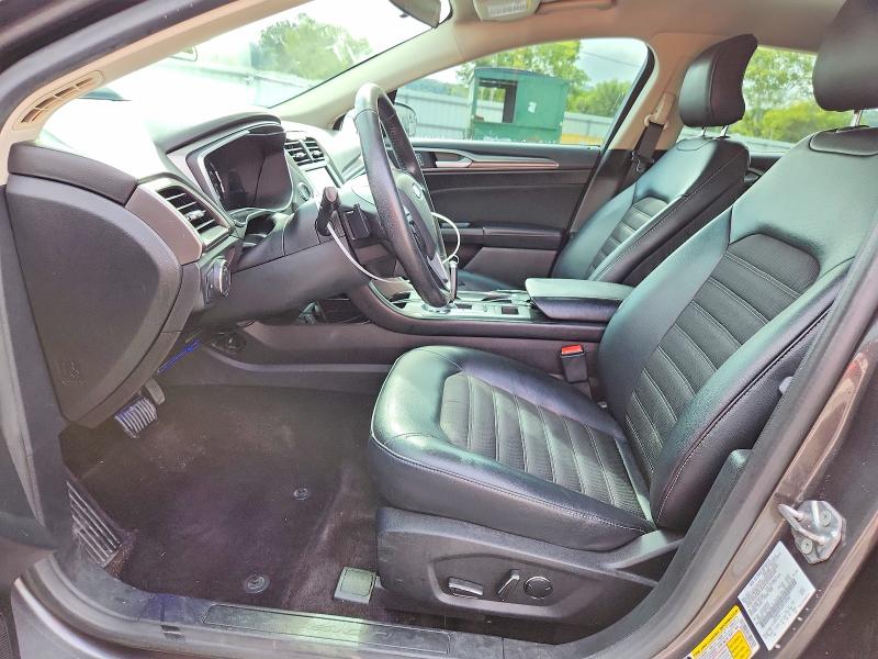 63378216 :رقم المزاد ، 3FA6P0T95HR144967 vin ، 2017 Ford Fusion مزاد بيع