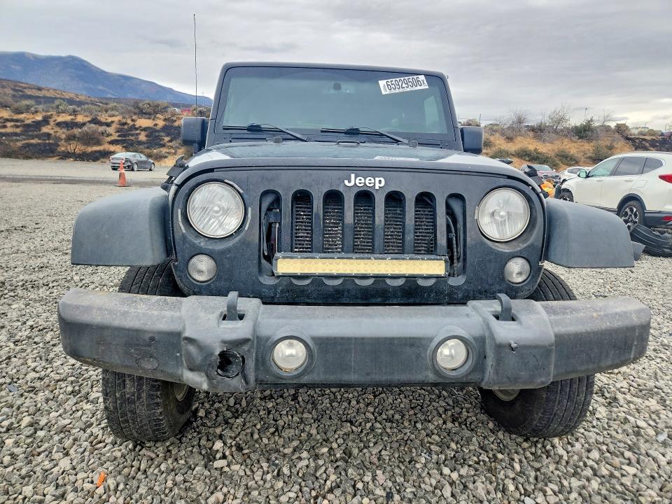 Продаж на аукціоні авто 2015 Jeep Wrangler Unlimited, vin: 1C4BJWDG5FL581454, номер лоту: 65929506