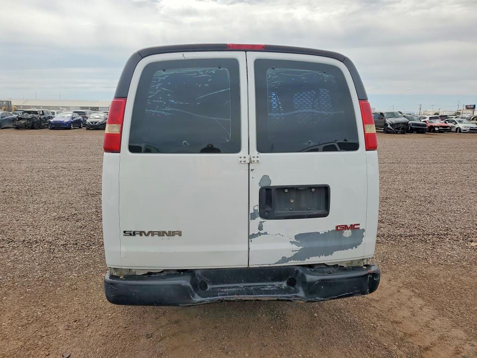 64315456 :رقم المزاد ، 1GJHG39U151160548 vin ، 2005 Gmc Savana مزاد بيع