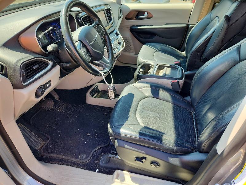 Продаж на аукціоні авто 2019 Chrysler Pacifica, vin: 2C4RC1BG0KR681302, номер лоту: 64892756
