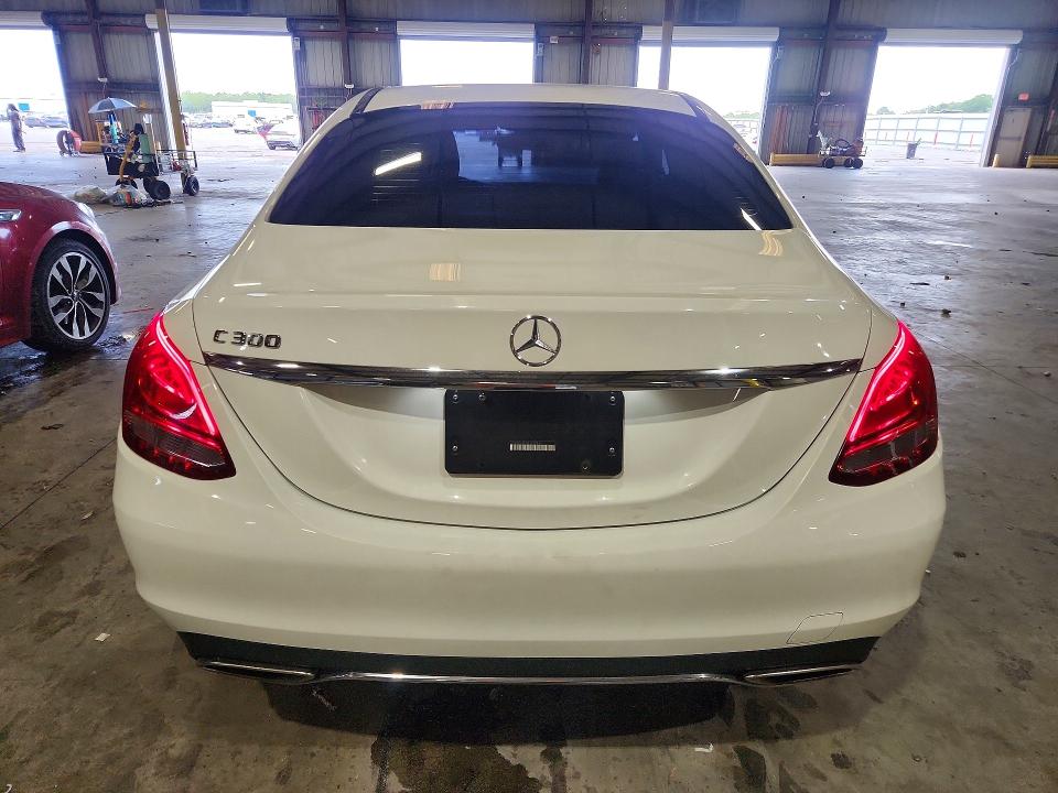 2017 Mercedes-benz C მანქანა იყიდება აუქციონზე, vin: 55SWF4JB7HU217816, აუქციონის ნომერი: 63382516