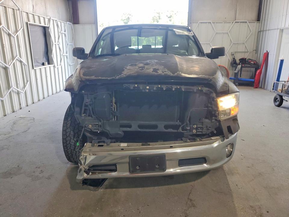 65384506 :رقم المزاد ، 1C6RR6GT9DS647837 vin ، 2013 Ram 1500 مزاد بيع