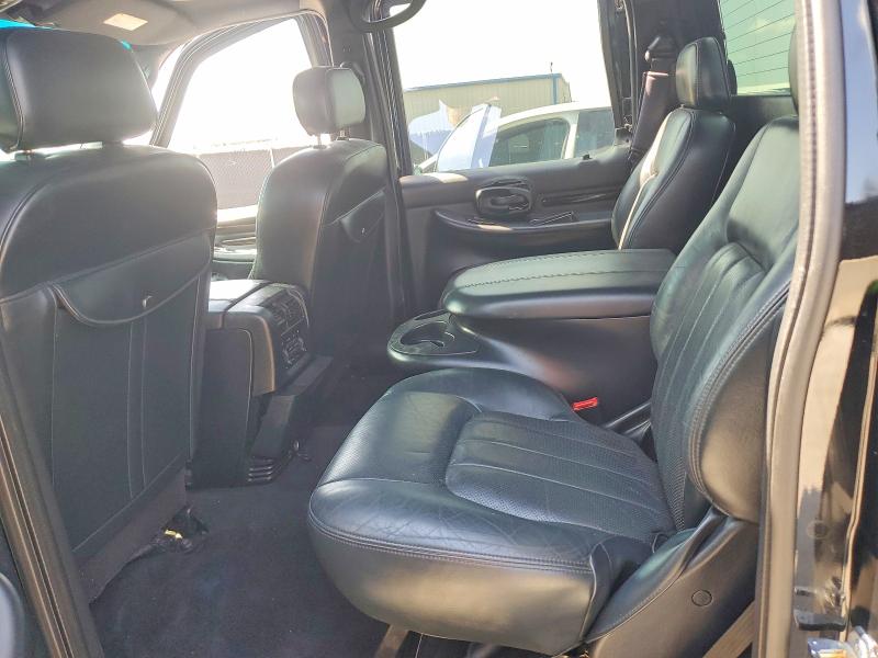 61601716 :رقم المزاد ، 5LTEW05A92KJ02813 vin ، 2002 Lincoln Blackwood مزاد بيع