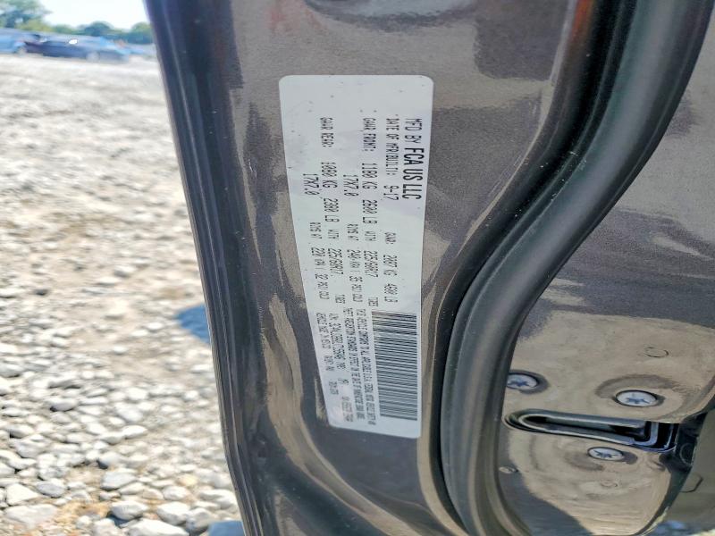 64059876 :رقم المزاد ، 3C4NJDBB0JT155046 vin ، 2018 Jeep Compass مزاد بيع
