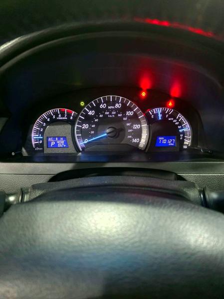 65232036 :رقم المزاد ، 4T1BF1FK3EU736321 vin ، 2014 Toyota Camry مزاد بيع