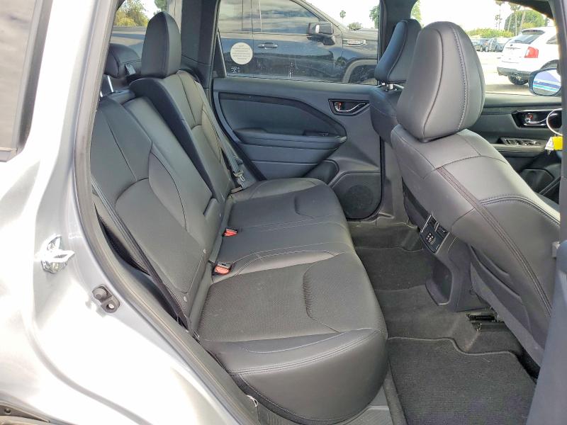Продаж на аукціоні авто 2025 Subaru Forester, vin: JF2SLSRD1SH443362, номер лоту: 64633276