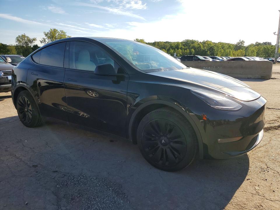 Продажа на аукционе авто 2023 Tesla Model Y, vin: 7SAYGDEE7PF858283, номер лота: 66810116