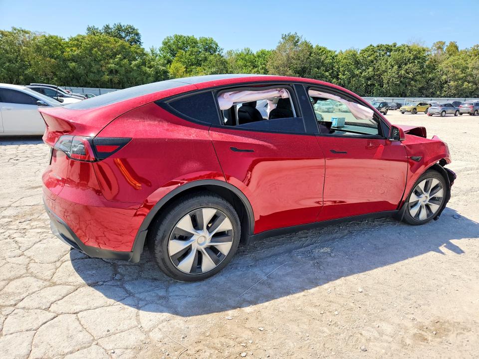 64739106 :رقم المزاد ، 7SAYGDEE2PF808777 vin ، 2023 Tesla Model Y مزاد بيع