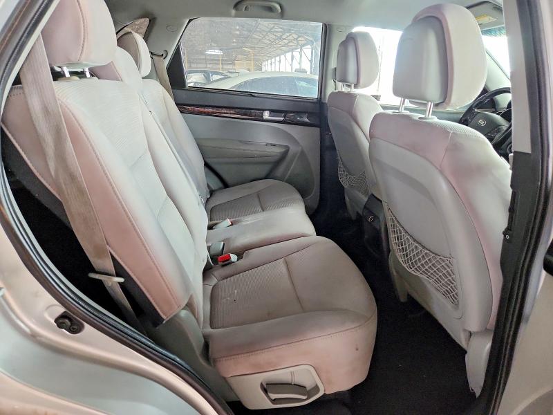 64045336 :رقم المزاد ، 5XYKTDA62EG433783 vin ، 2014 Kia Sorento مزاد بيع