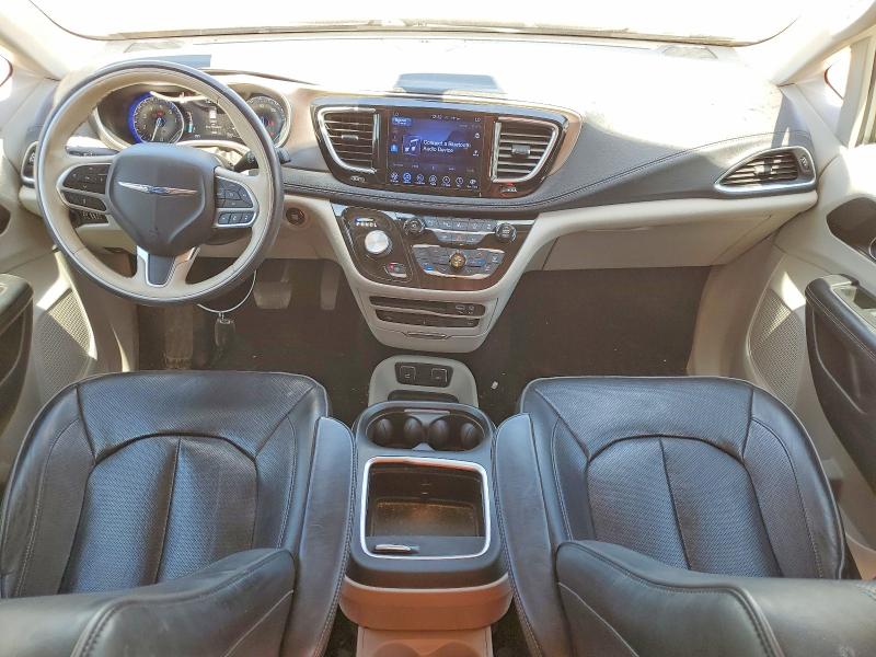 66284076 :رقم المزاد ، 2C4RC1GG8HR748763 vin ، 2017 Chrysler Pacifica مزاد بيع