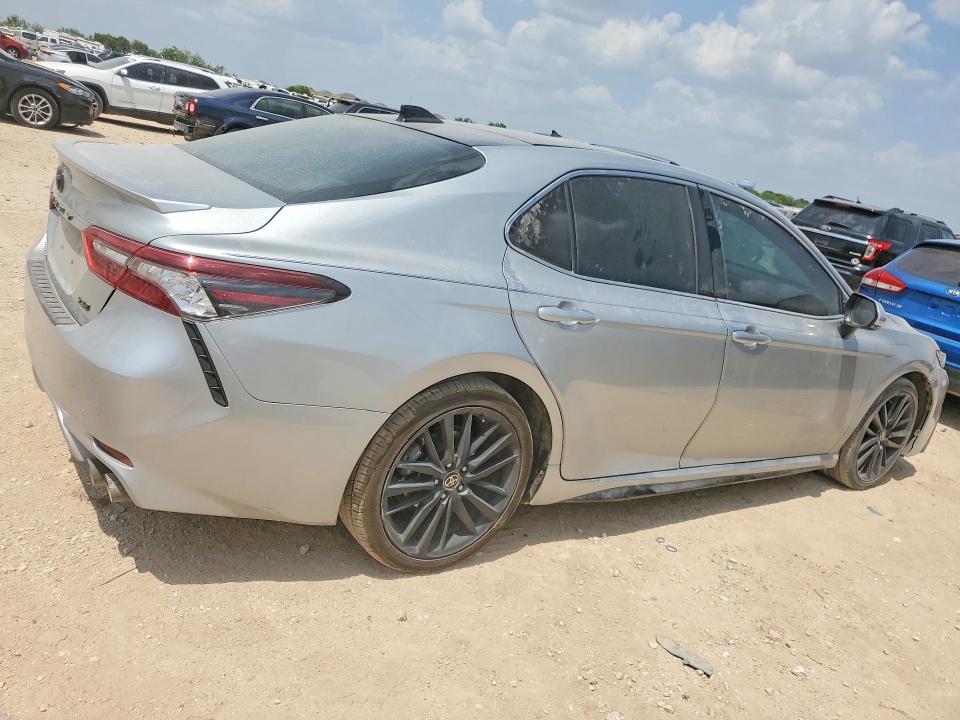 Продаж на аукціоні авто 2021 Toyota Camry, vin: 4T1K61AK5MU407190, номер лоту: 63658196