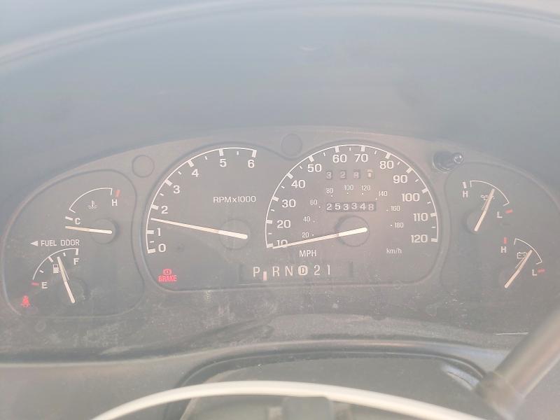 Продажа на аукционе авто 2000 Ford Explorer, vin: 1FMZU73E1YZC43038, номер лота: 64232236