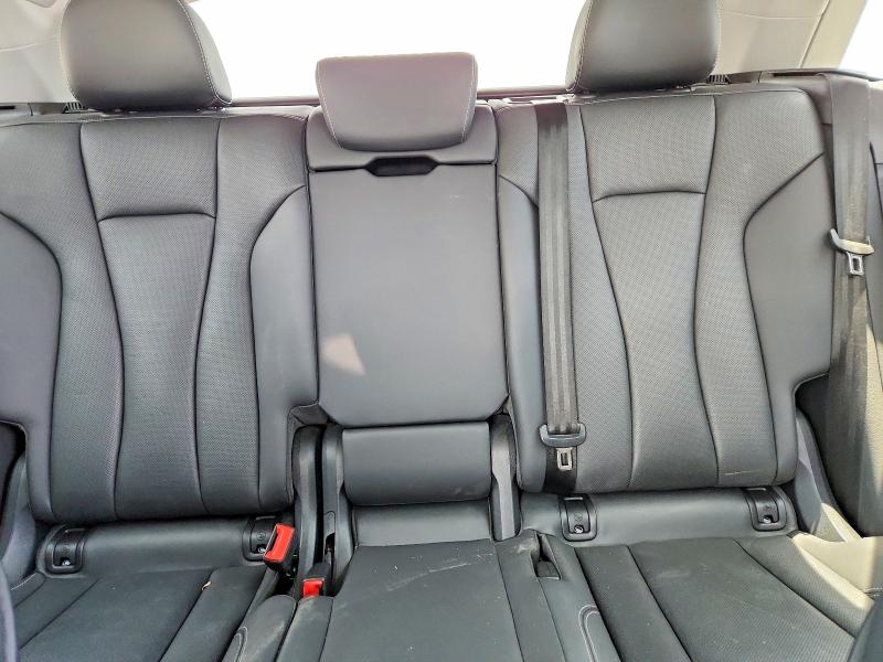 63648226 :رقم المزاد ، WA1BVBF17PD008552 vin ، 2023 Audi Q8 مزاد بيع