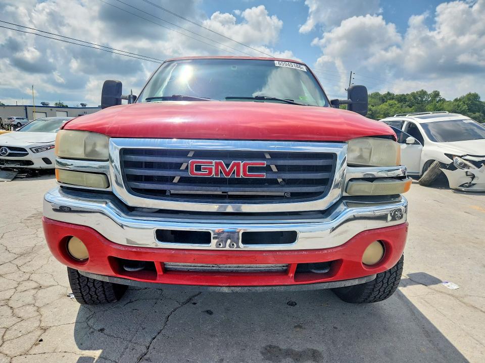 65945186 :رقم المزاد ، 1GTEC19V55Z194612 vin ، 2005 Gmc New Sierra مزاد بيع