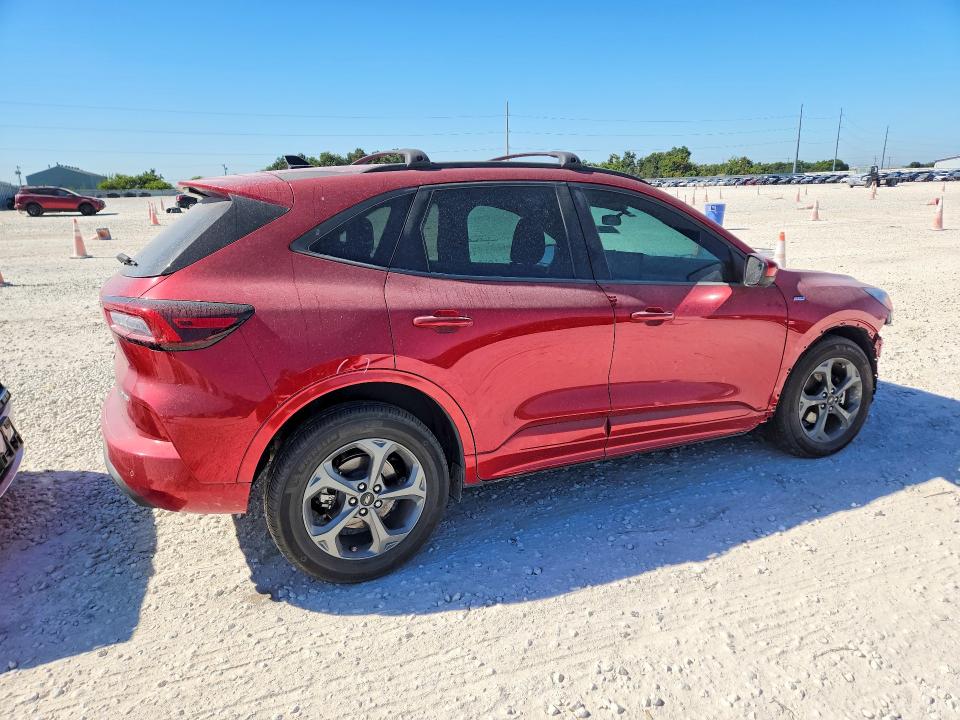 63384106 :رقم المزاد ، 1FMCU9NA0PUA73990 vin ، 2023 Ford Escape مزاد بيع