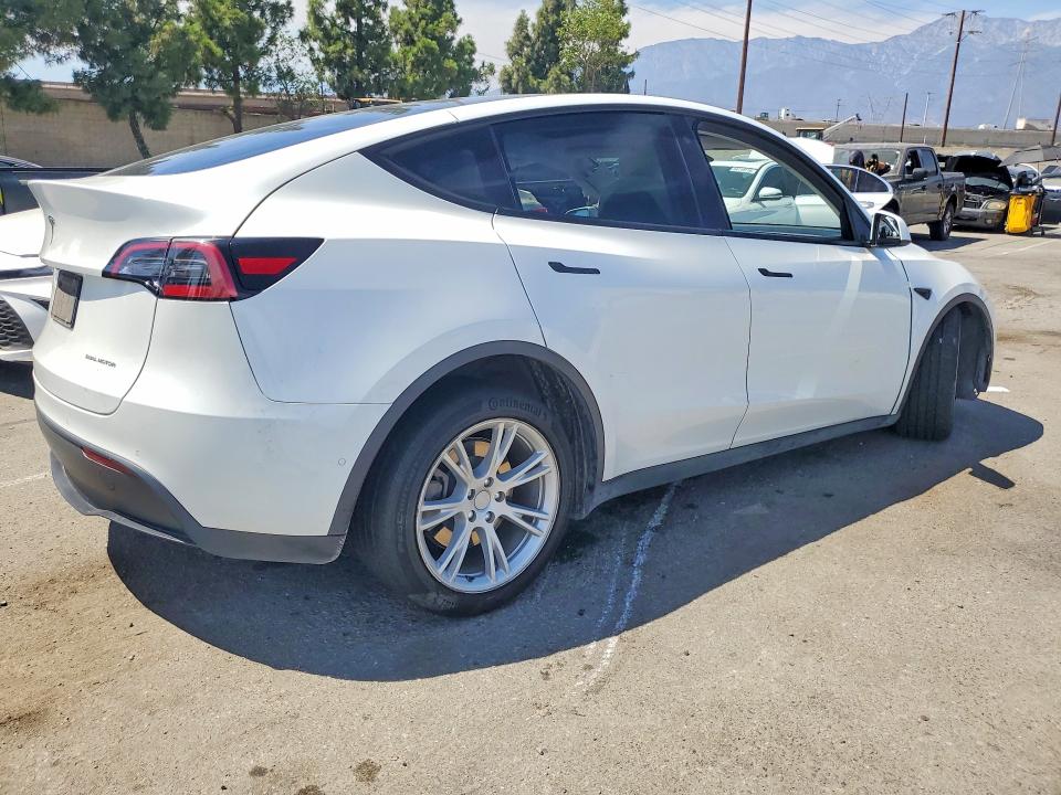 Aukcja sprzedaży 2021 Tesla Model Y, vin: 5YJYGAEE4MF189199, numer aukcji: 66105666