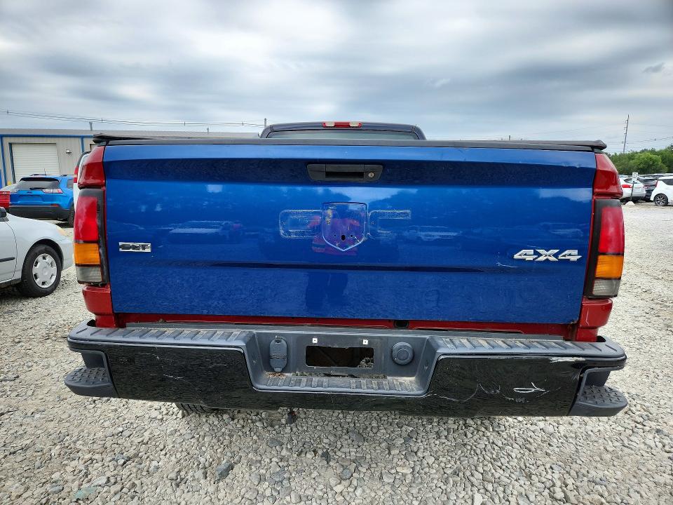 66231216 :رقم المزاد ، 1GDHC24U67E121028 vin ، 2007 Gmc Sierra مزاد بيع