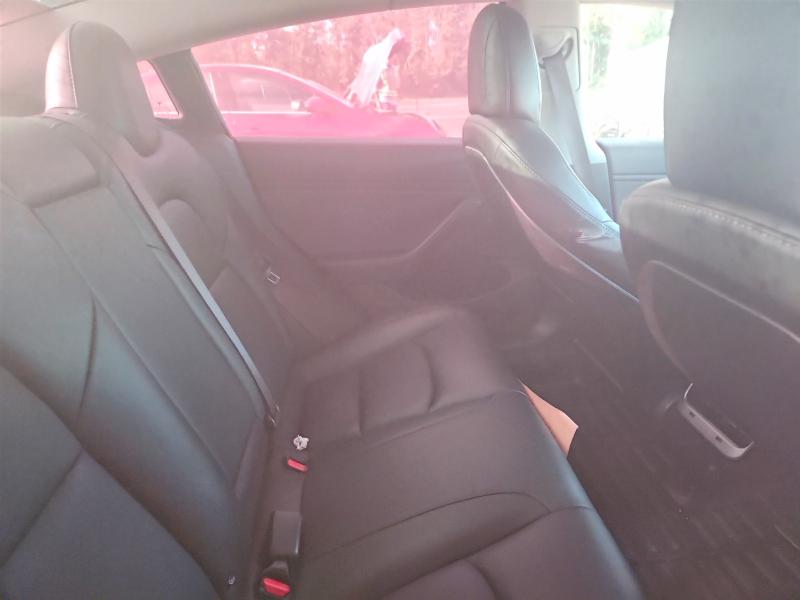 Продажа на аукционе авто 2018 Tesla Model 3, vin: 5YJ3E1EB6JF107698, номер лота: 64193086