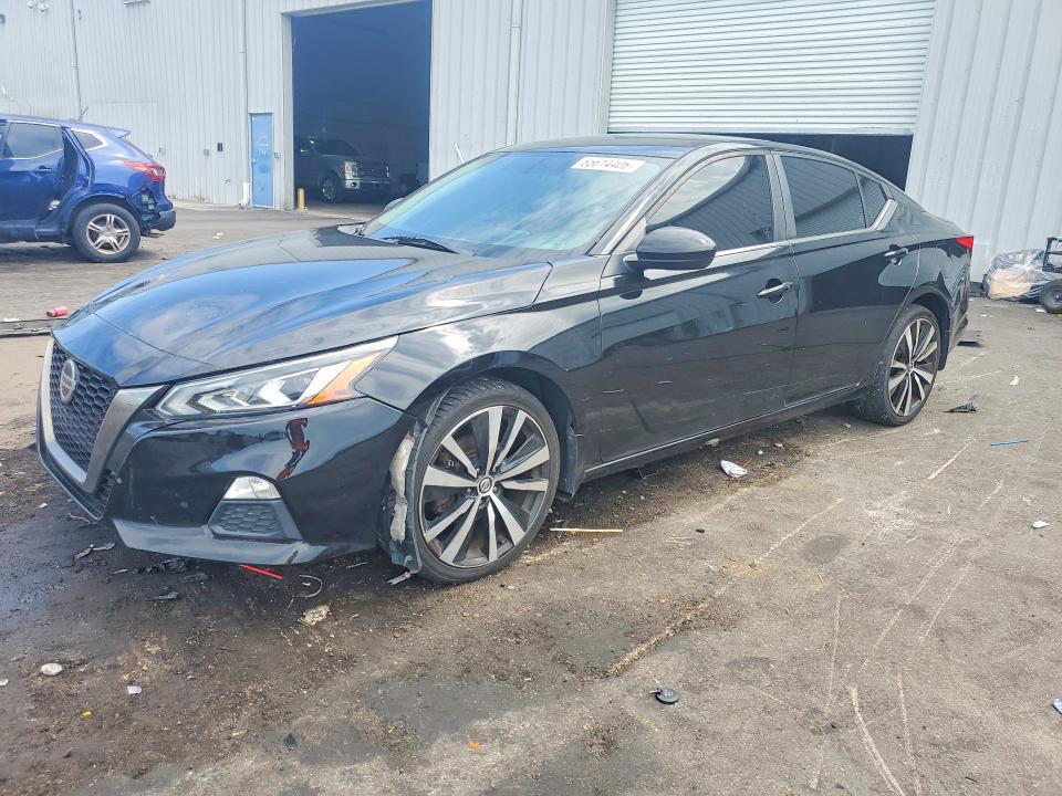 Auction sale of the 2019 Nissan Altima, vin: 1N4BL4CW8KC177653, lot number: 65614406