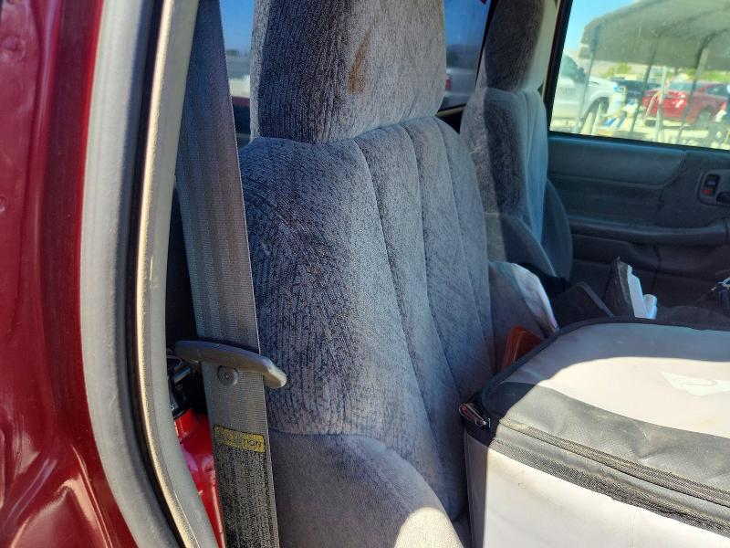 63714216 :رقم المزاد ، 1GTCS145818127701 vin ، 2001 Gmc Sonoma مزاد بيع