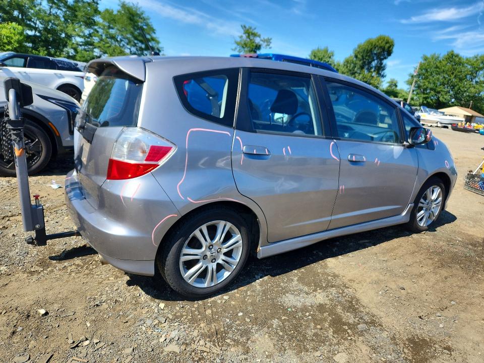 2009 Honda Fit მანქანა იყიდება აუქციონზე, vin: JHMGE88439S013458, აუქციონის ნომერი: 63552236