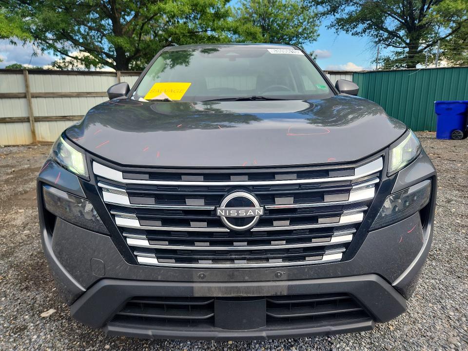 63696616 :رقم المزاد ، 5N1BT3BB9SC812166 vin ، 2025 Nissan Rogue مزاد بيع