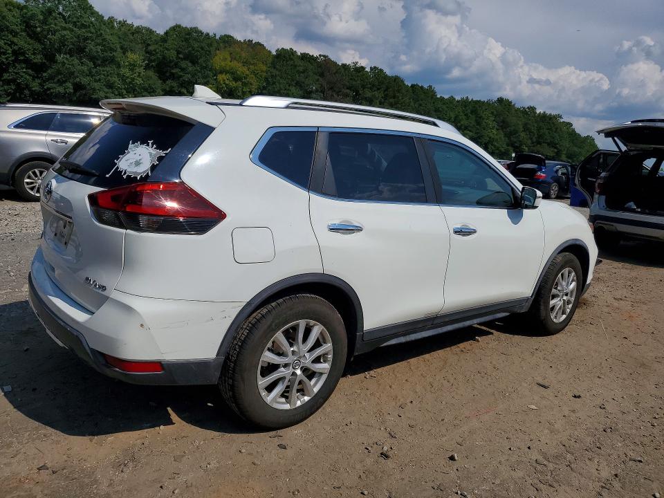 Продаж на аукціоні авто 2018 Nissan Rogue, vin: KNMAT2MV6JP593689, номер лоту: 66901576