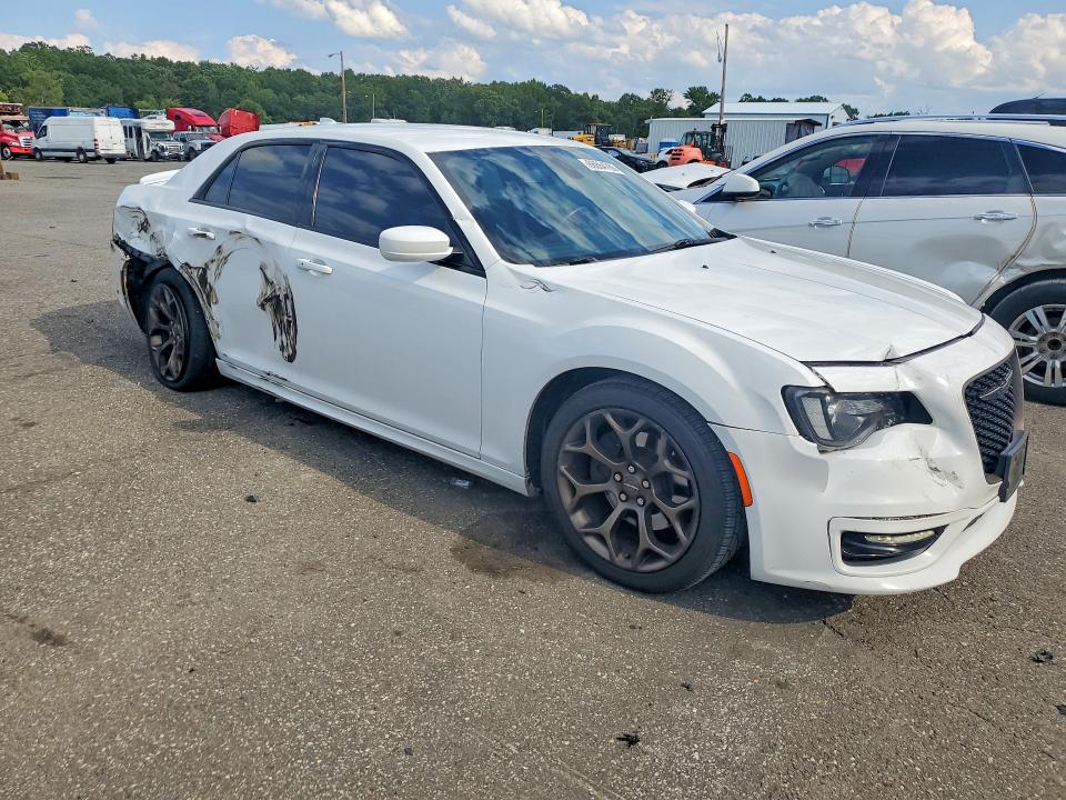 66664786 :رقم المزاد ، 2C3CCABT1HH646659 vin ، 2017 Chrysler 300 مزاد بيع