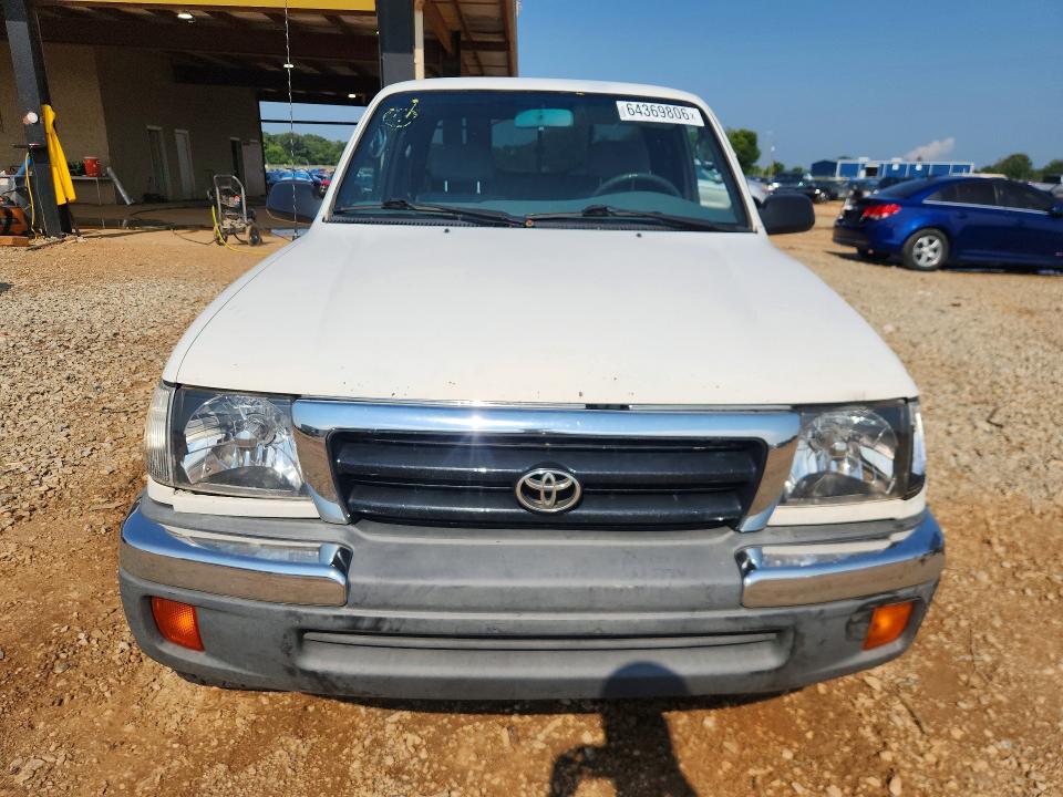 64369806 :رقم المزاد ، 4TASN92N3YZ578278 vin ، 2000 Toyota Tacoma مزاد بيع