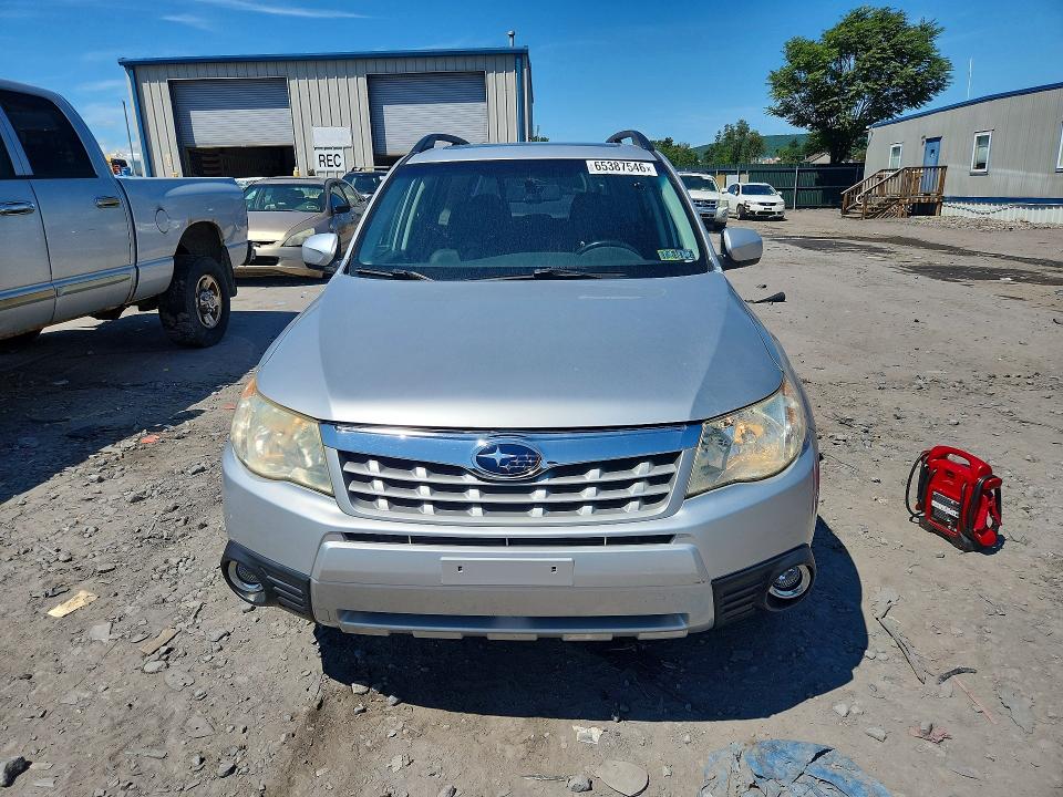 2011 Subaru Forester მანქანა იყიდება აუქციონზე, vin: JF2SHAEC3BH751769, აუქციონის ნომერი: 65387546