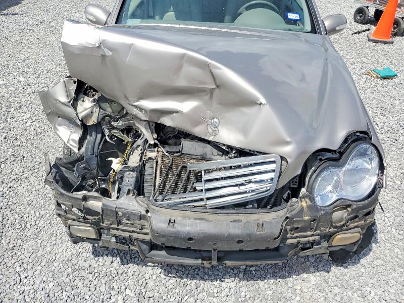 65041686 :رقم المزاد ، WDBRF84J55F663154 vin ، 2005 Mercedes-benz C مزاد بيع