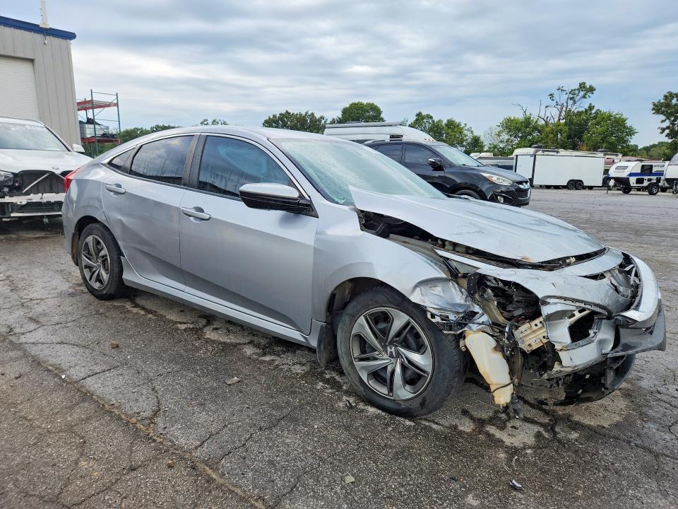 Продажа на аукционе авто 2018 Honda Civic, vin: 2HGFC2F58JH600540, номер лота: 65685526