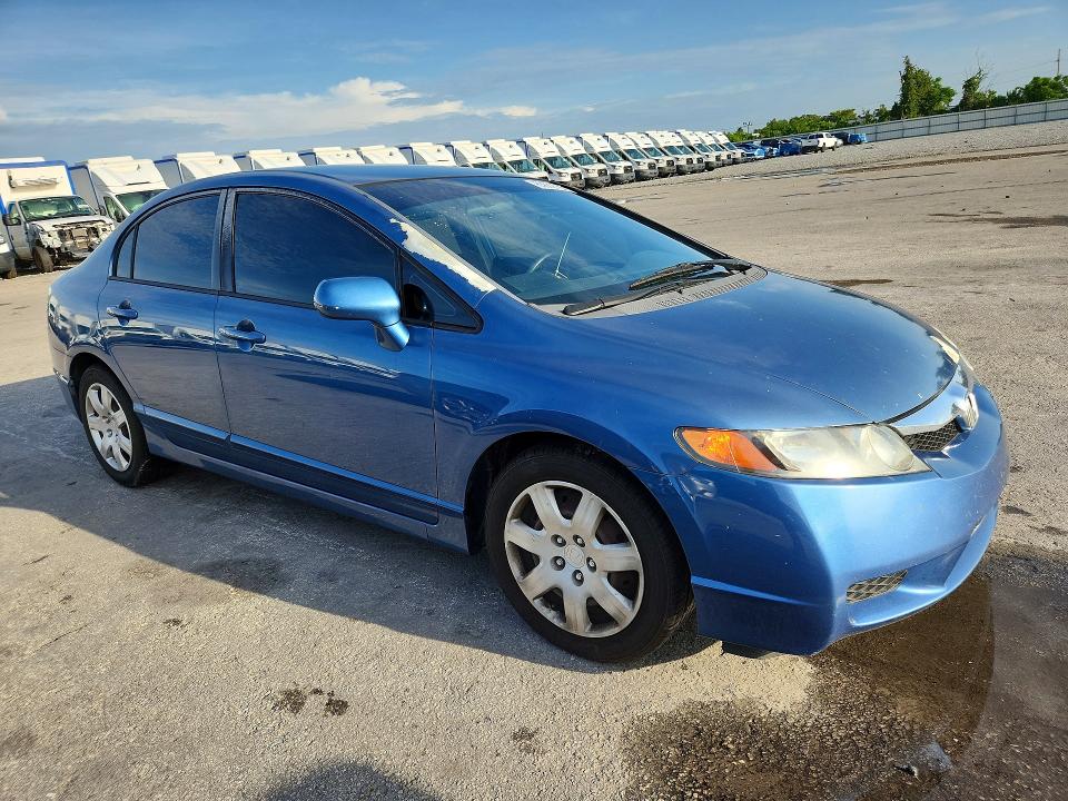 63692726 :رقم المزاد ، 2HGFA1F57AH320771 vin ، 2010 Honda Civic مزاد بيع