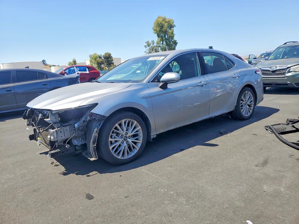 Продаж на аукціоні авто 2019 Toyota Camry Hybrid, vin: 4T1B21HK2KU517712, номер лоту: 63440486