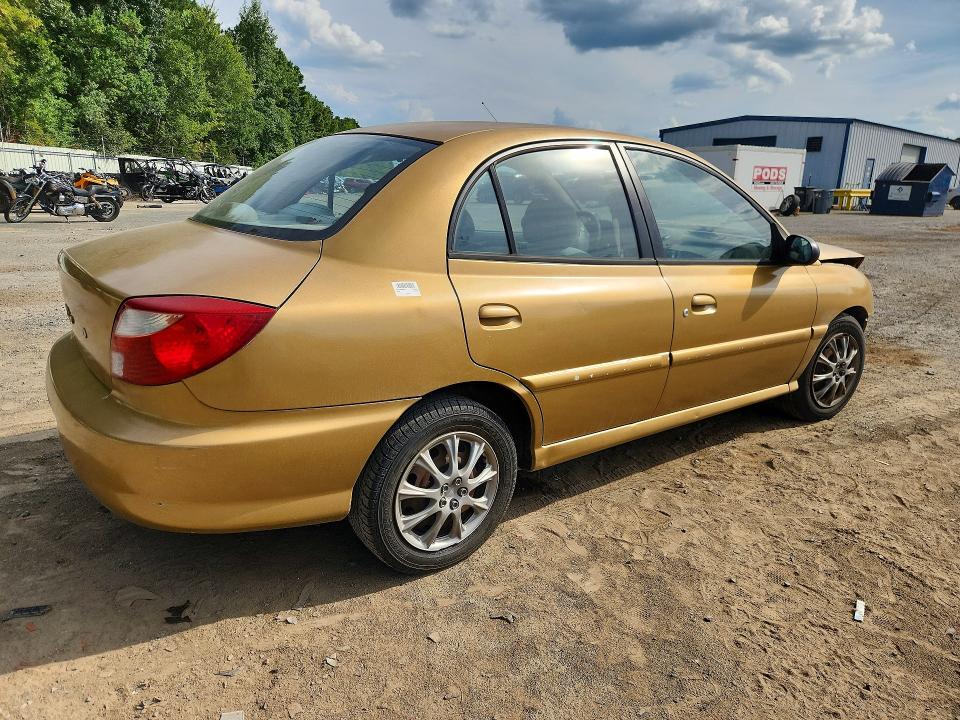 64213446 :رقم المزاد ، KNADC123926181490 vin ، 2002 Kia Rio مزاد بيع